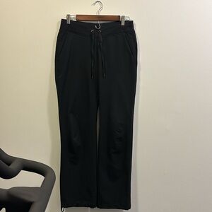 Full length Athleta travel pants size 2 black